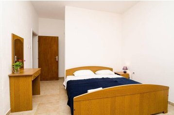 Kroatien Privát Pomena, Exterieur
